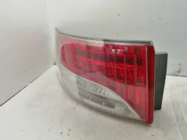 Toyota Avensis T270 Rear/tail lights 