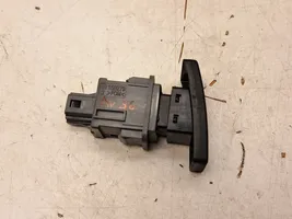 Toyota Avensis T270 Hazard light switch 15B279