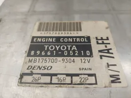 Toyota Avensis T220 Sterownik / Moduł ECU 8966105210