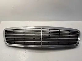 Mercedes-Benz C W203 Grille calandre supérieure de pare-chocs avant A2038800183