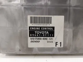 Toyota Corolla Verso AR10 Calculateur moteur ECU 