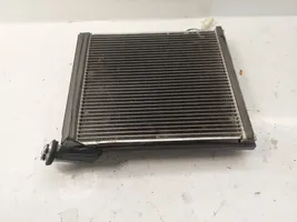 Toyota Avensis T270 Gaisa kondicioniera radiators (salonā) 