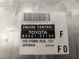 Toyota Corolla Verso AR10 Calculateur moteur ECU 