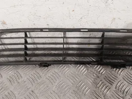 Toyota Avensis T270 Grille inférieure de pare-chocs avant 