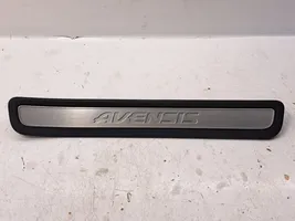 Toyota Avensis T270 Rear sill trim cover 