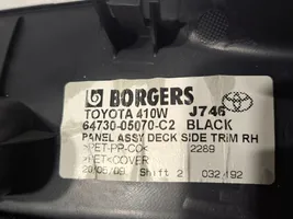 Toyota Avensis T270 Tavaratilan sivuverhoilu 