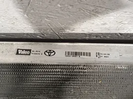 Toyota Avensis T270 Jäähdyttimen lauhdutin 