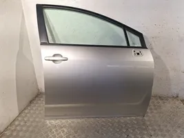 Toyota Corolla Verso AR10 Priekinės durys 