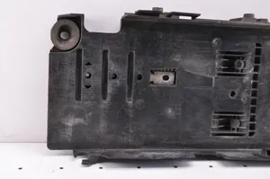 Ford Mondeo MK IV Batteriekasten 6G9110723A