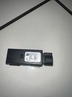 Skoda Fabia Mk3 (NJ) Connecteur/prise USB 5Q0035726M