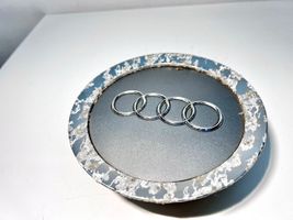 Audi A8 S8 D2 4D Borchia ruota originale 4E0601165A