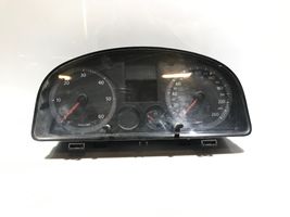 Volkswagen Caddy Geschwindigkeitsmesser Cockpit 2K0920843A