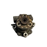 Volkswagen PASSAT B6 Power steering pump 