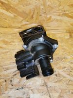 Mercedes-Benz B W246 W242 Boîtier de thermostat / thermostat 110609813R