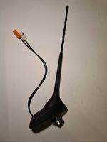 Opel Corsa F Radion antenni 9819668080