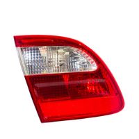 Mercedes-Benz E W211 Lampy tylnej klapy bagażnika A2118201364