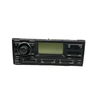 Toyota Avensis T220 Radio/CD/DVD/GPS-pääyksikkö 8611005010