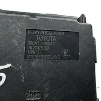 Toyota Avensis T220 Sulakemoduuli 8264105011