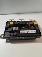 Opel Zafira B Fuse module 13206745