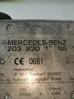 Mercedes-Benz C W203 Module unité de contrôle d'antenne 2038201785