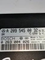 Mercedes-Benz CLK A209 C209 Pysäköintitutkan (PCD) ohjainlaite/moduuli A2095450032