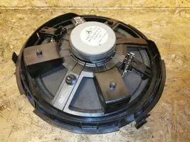 Mercedes-Benz CLK A209 C209 Subwoofer-bassokaiutin A2038200802