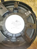 Mercedes-Benz CLK A209 C209 Subwoofer-bassokaiutin A2038200802