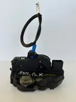 Opel Astra J Serrure de porte avant 3023881