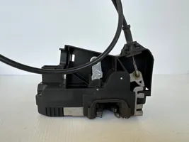 Opel Vivaro Front door lock 8200008260