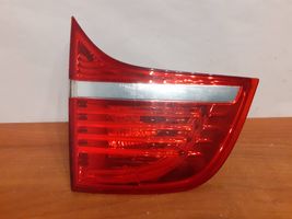 BMW X6 E71 Lampy tylnej klapy bagażnika 02S12316