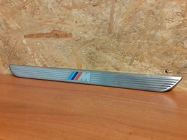 BMW X5 E70 Rivestimento posteriore minigonna laterale 7205263