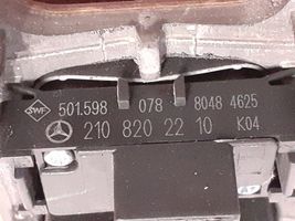 Mercedes-Benz E W210 Kita centrinė konsolės (tunelio) detalė A2106830308