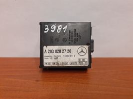 Mercedes-Benz C W203 Boîtier module alarme A2038202726