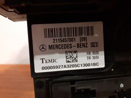 Mercedes-Benz CLS C219 Boîte à fusibles A2115451083