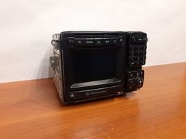 Mercedes-Benz S W220 Radio/CD/DVD/GPS-pääyksikkö A2208200389