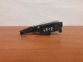 Mercedes-Benz E W124 Maniglia interna per portiera anteriore 6713