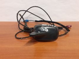 Audi A5 8T 8F GPS-pystyantenni 7323