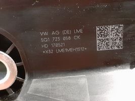 Volkswagen Golf VII Pedał hamulca 8071