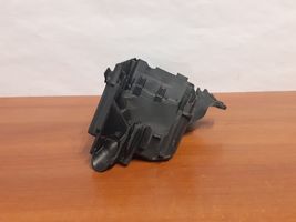 Audi A3 S3 8V Deckel Sicherungskasten 5WA907361A