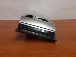 Chrysler 300 - 300C Vaihteenvalitsimen kehys verhoilu muovia 04595966AB