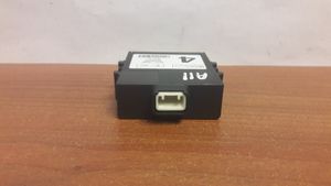 Toyota Avensis T270 Door central lock control unit/module 8974105080