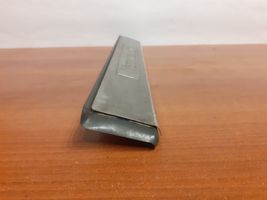 Mercedes-Benz E W210 Rivestimento posteriore minigonna laterale 2106800535