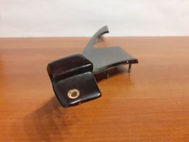 Mercedes-Benz E W211 Rivestimento modanatura del vetro della portiera anteriore 3150004