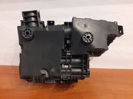 Nissan Qashqai Sicherungskasten komplett 243817990A