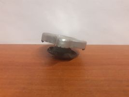 Mercedes-Benz E W124 Vase d'expansion / bouchon de réservoir de liquide de refroidissement 12234