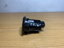 Mazda 6 Moottorin start-stop-painike/kytkin K0021