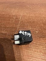 Mercedes-Benz A W169 Other relay A0025421319