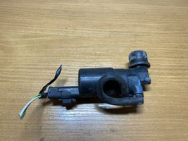 Citroen Berlingo Pompa spryskiwacza szyby przedniej / czołowej 963298498