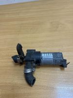 Mercedes-Benz E W124 Pompe de lave-glace de pare-brise 0115450128