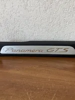Porsche Panamera (970) Garniture de jupe latérale arrière A053445